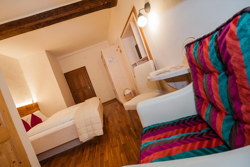 Hotel Fahrnberger Gostling an der Ybbs Bagian luar foto