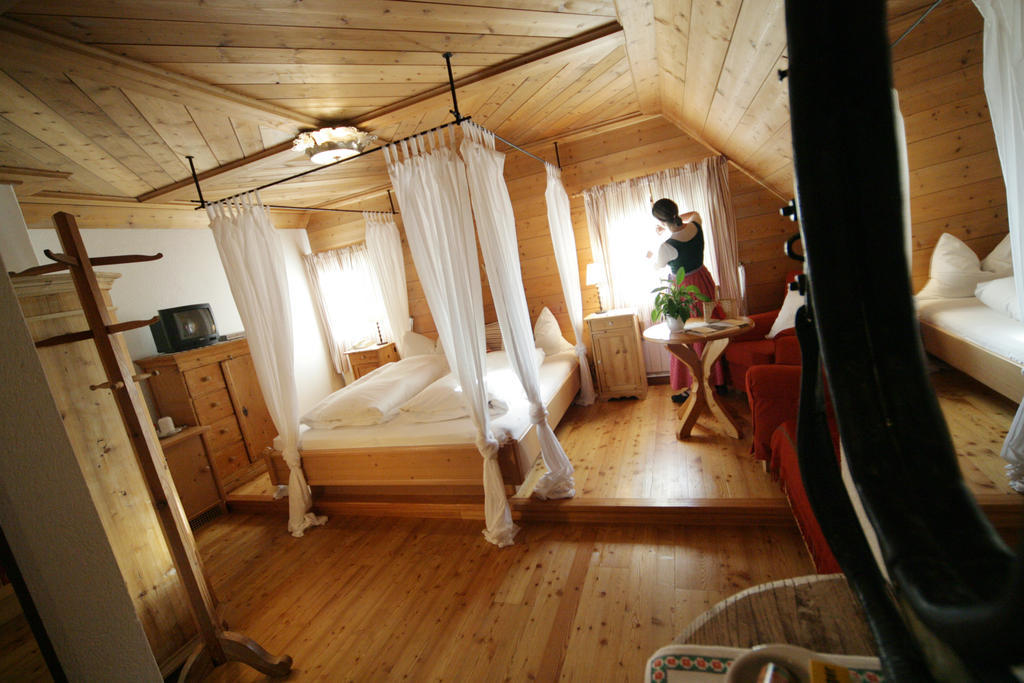 Hotel Fahrnberger Gostling an der Ybbs Ruang foto