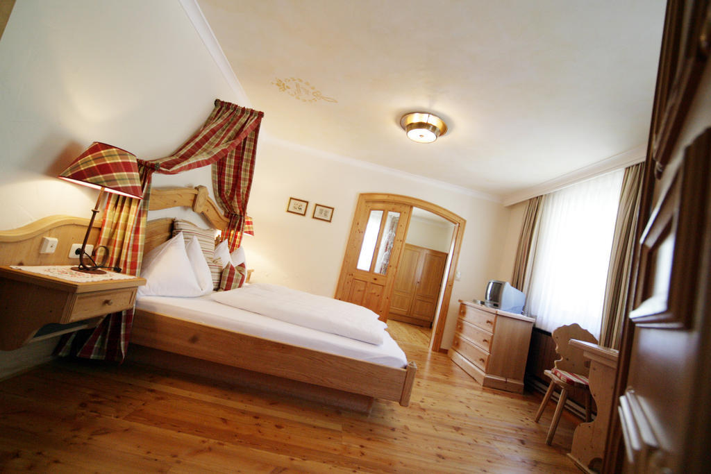 Hotel Fahrnberger Gostling an der Ybbs Ruang foto